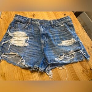 American Eagle Denim Shorts!